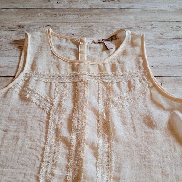 Forever 21 Cream Lace Peplum Chiffon Top | Boho Top | Crop Top - Picture 6 of 12